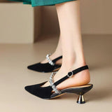 Vivian - Refined Pumps