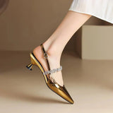 Vivian - Refined Pumps