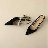 Vivian - Refined Pumps