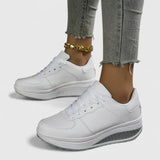Carmeliyah - Orthopaedic Trainers